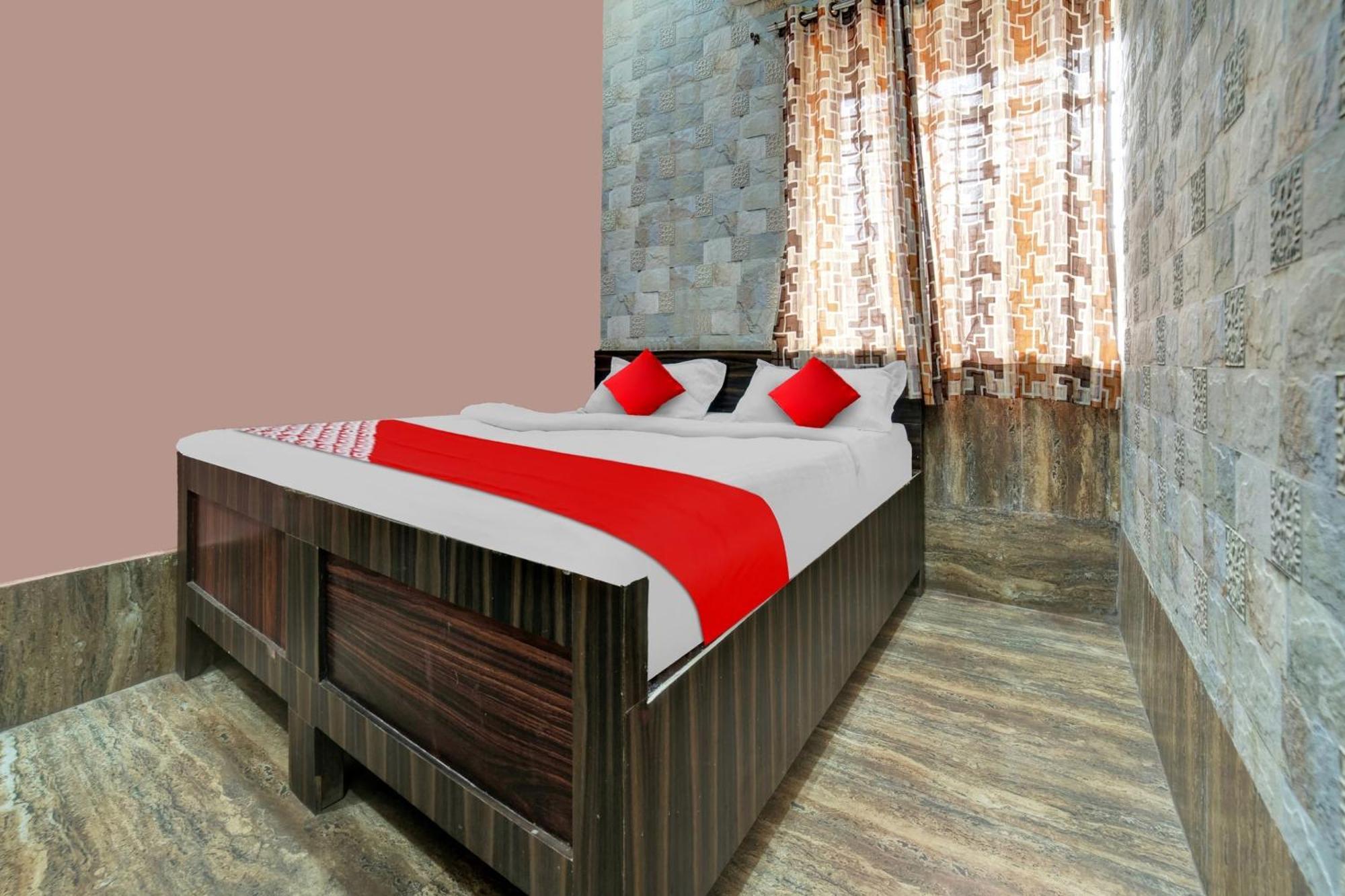 Hotel O Prakash Inn Джамшедпур Екстериор снимка